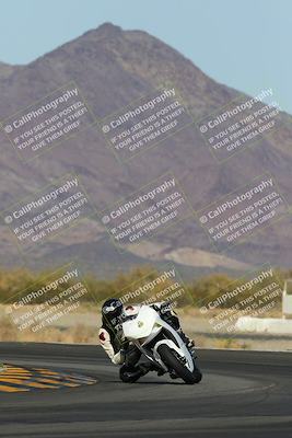 media/Feb-04-2023-SoCal Trackdays (Sat) [[8a776bf2c3]]/Turn 14 (115pm)/